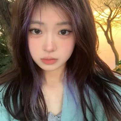 君是慕容卿似花